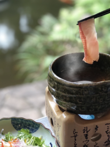 和朝食　特製魚介スープの海鮮しゃぶ鍋